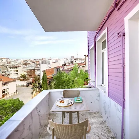 Apartament Seven Roses *
