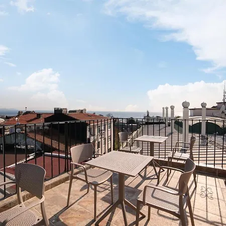 Seven Roses * İstanbul