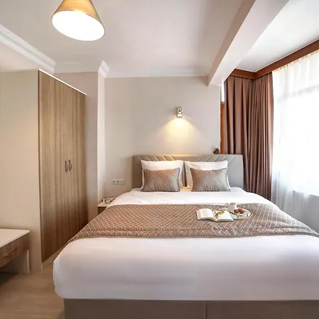 Seven Roses Hotel Istanbul