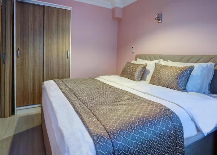 Seven Roses Istambul