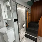 Hotel Seven Roses *